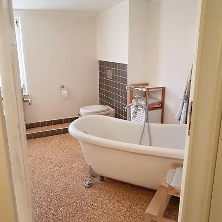 Modernes Wohnen Im Alten 1 Appartement Beelitz